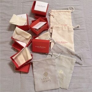 Kendra Scott/James Avery packaging